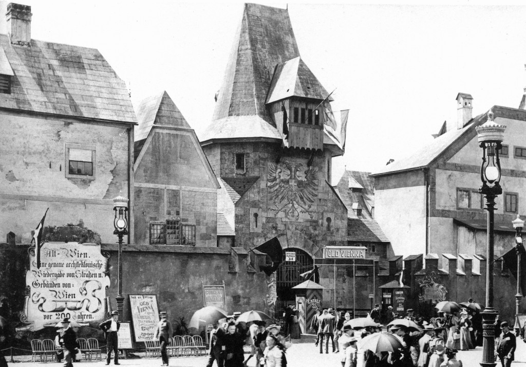 The world exhibition's entrance to Old Vienna, on the Midway